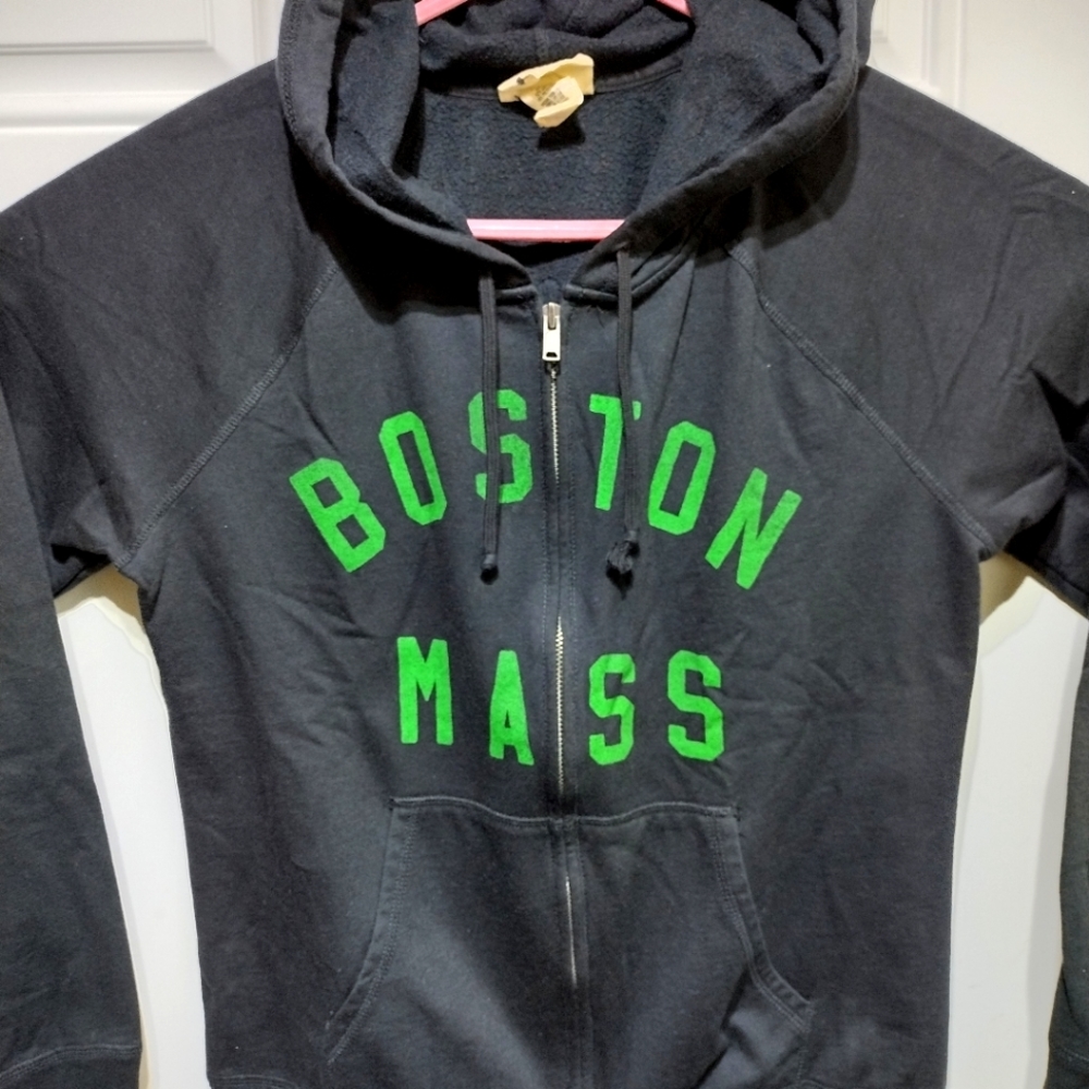 Boston Mass Full Zip Hoodie Woman's Sweatshirt Size Large